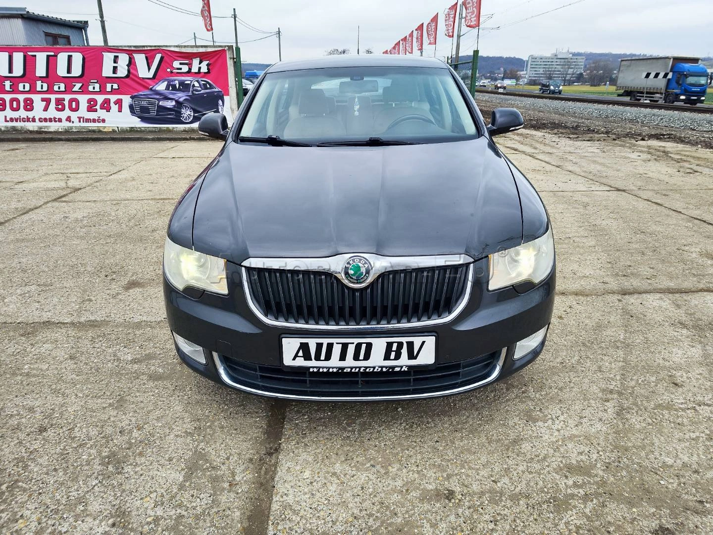 Škoda Superb 1.8 TSI Elegance