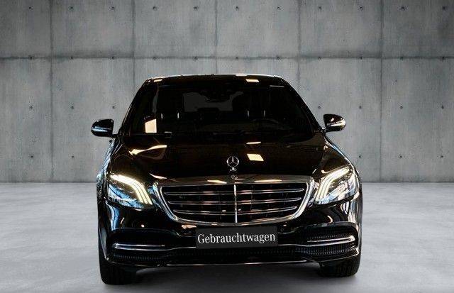Mercedes-Benz S trieda Sedan 560 4MATIC L A/T