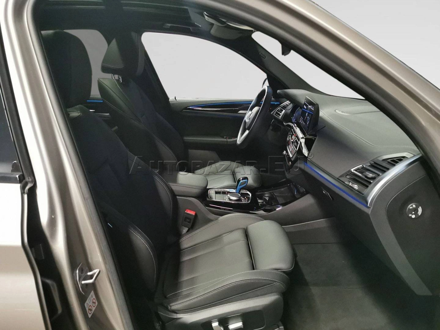 BMW iX3 A/T