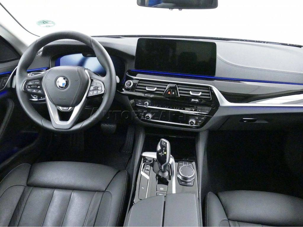 BMW Rad 5 530d mHEV A/T