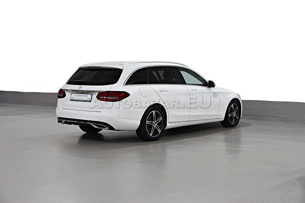 Mercedes-Benz C trieda Kombi 220 d A/T