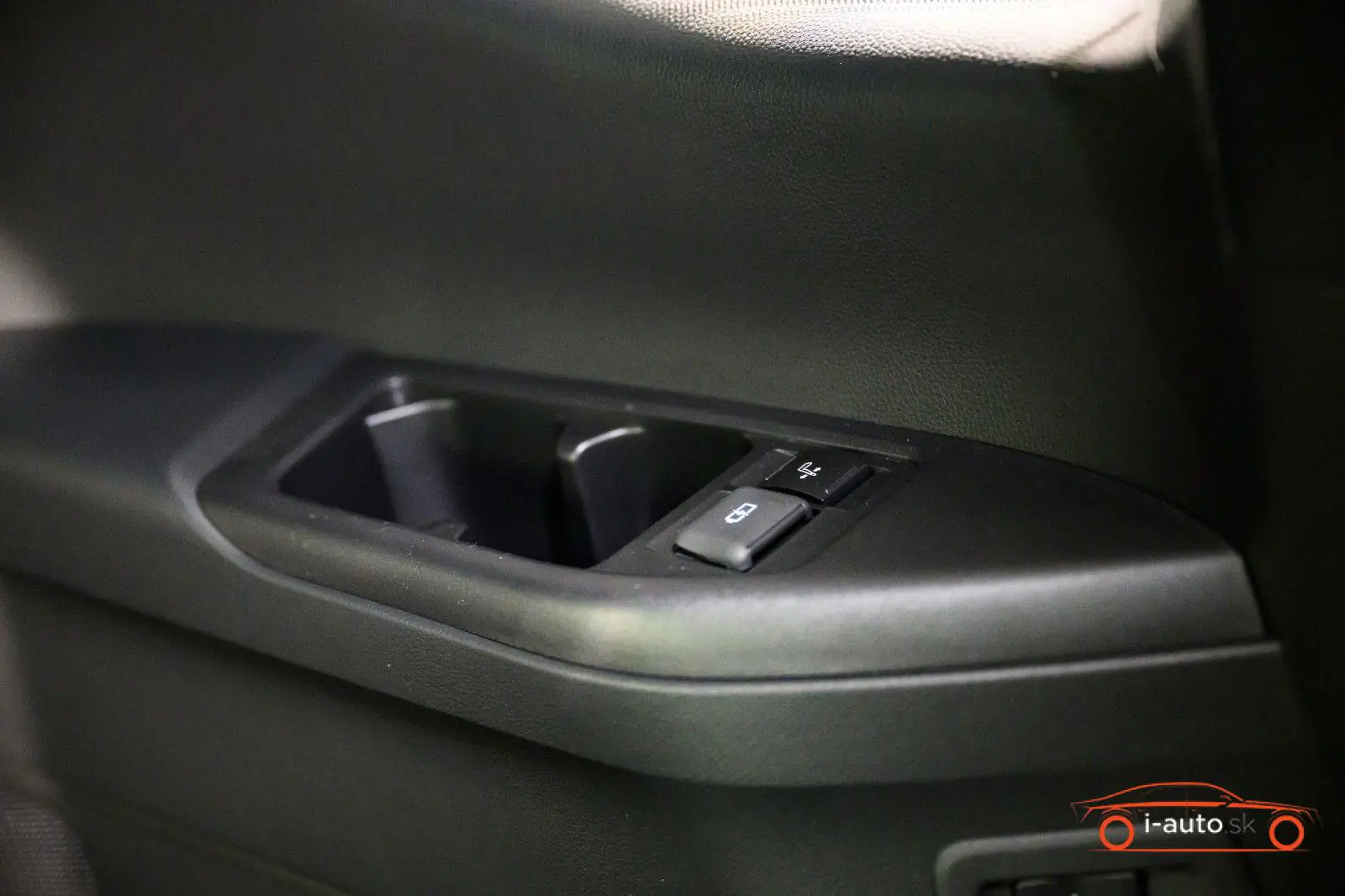 Toyota Land Cruiser 2026 na predaj – fotografia 31