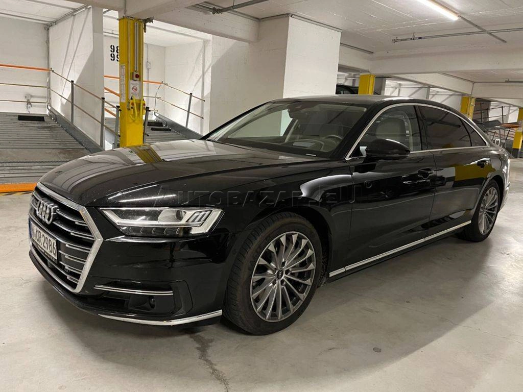 Audi A8 Long 55 3.0 TFSI V6 quattro tiptronic.