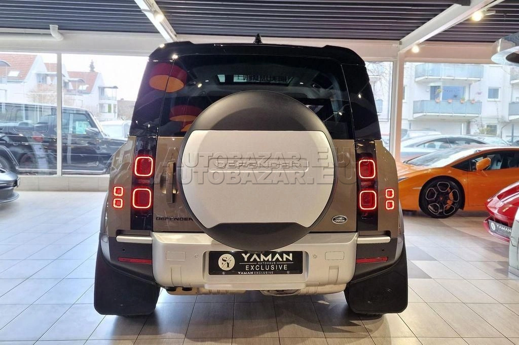 Land Rover Defender 110 2.0D SD4 240k HSE A/T AWD 7 miest