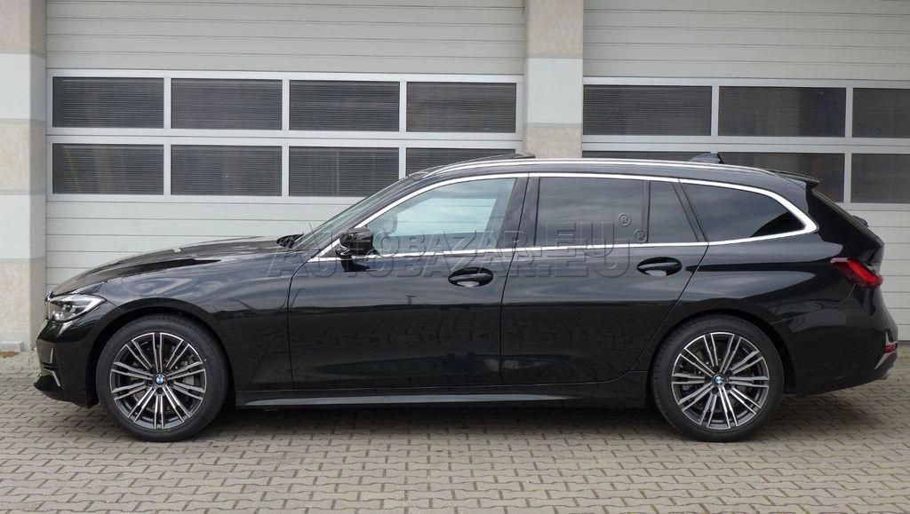 BMW rad 3 Touring 330i Touring A/T