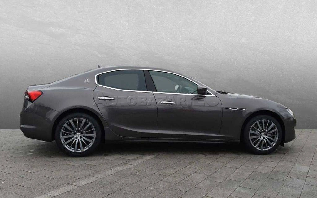 Maserati Ghibli A/T