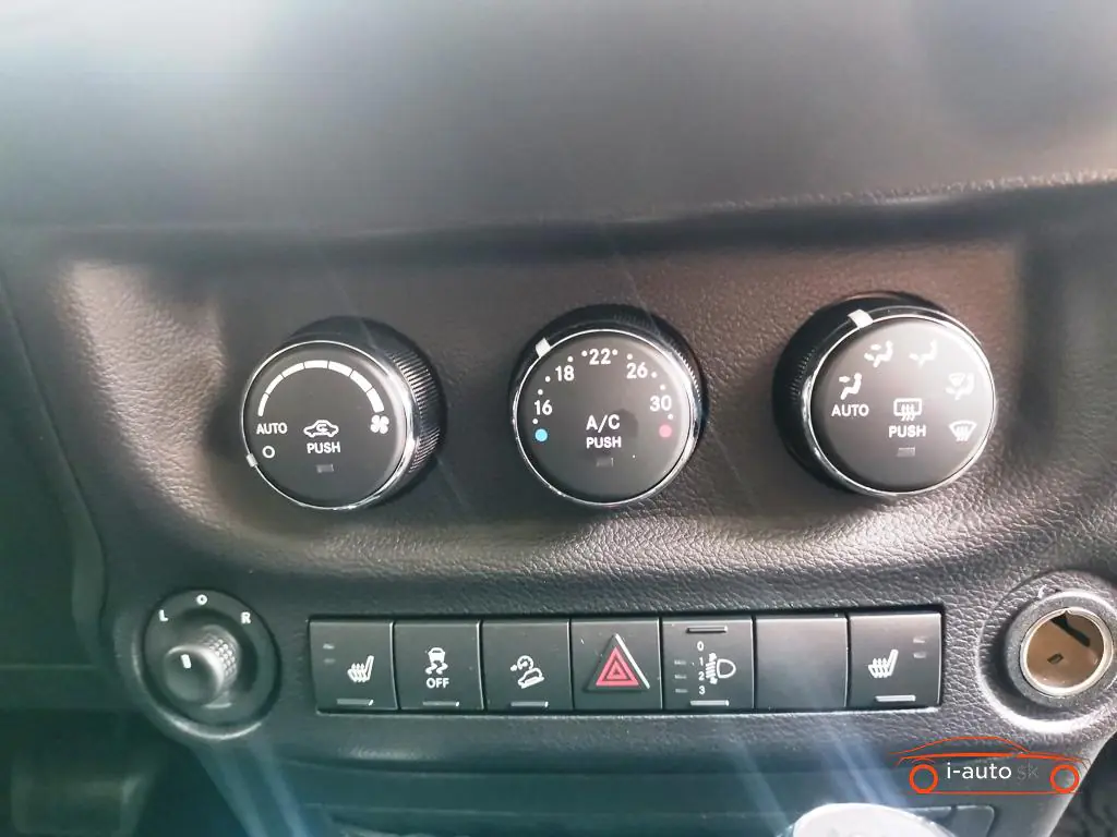 Jeep Wrangler 2018 na predaj – fotografia 30