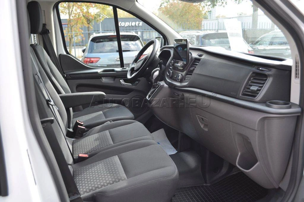 Ford Tourneo Custom Transit  L1