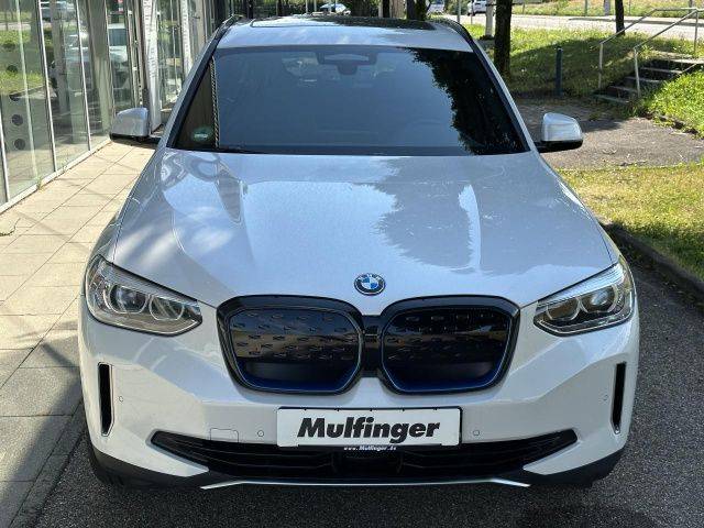 BMW iX3 A/T