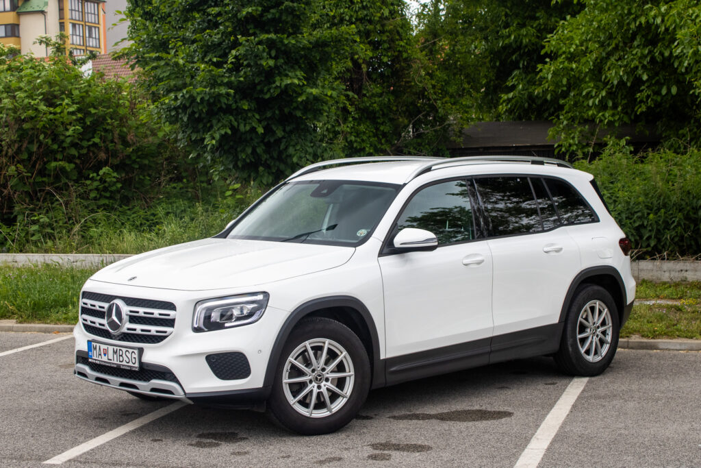 Mercedes GLB