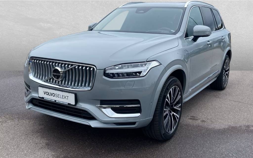 Volvo XC90 T8 AWD Ultra Bright