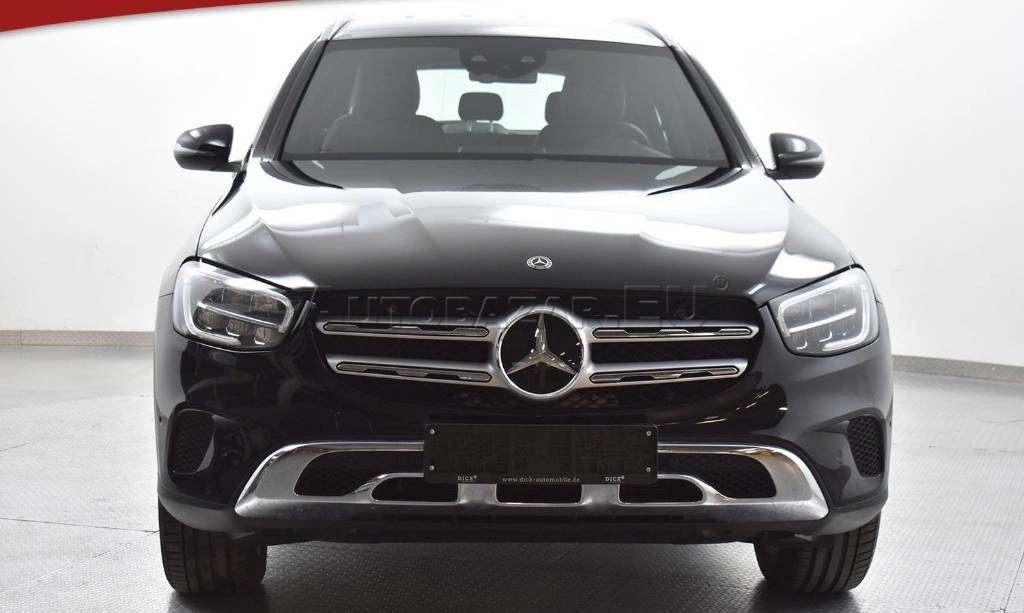 Mercedes-Benz GLC SUV 300 e 4M AMG Line