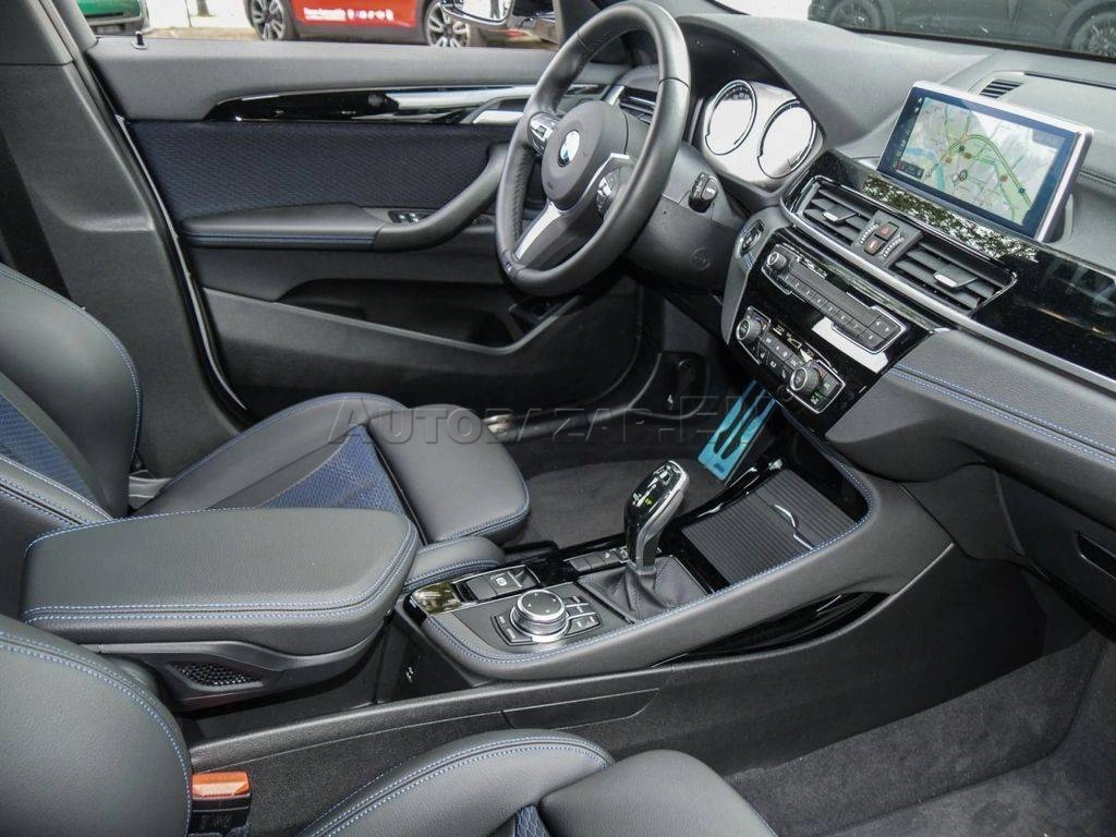 BMW X2 sDrive18d A/T