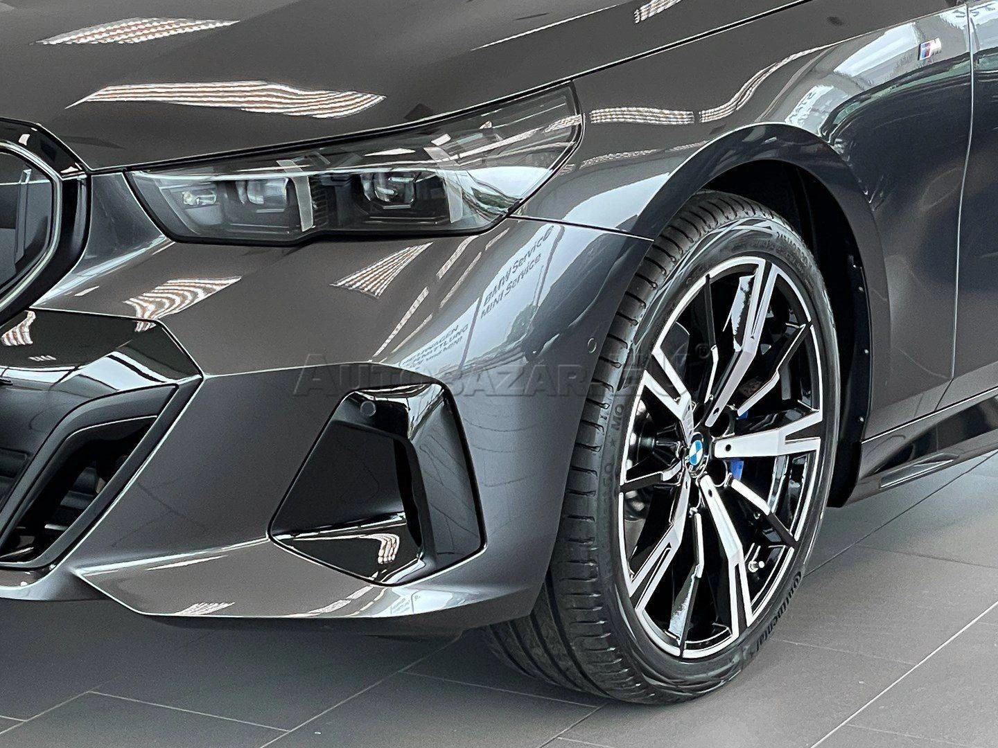 BMW Rad 5 Touring 520 d xDrive