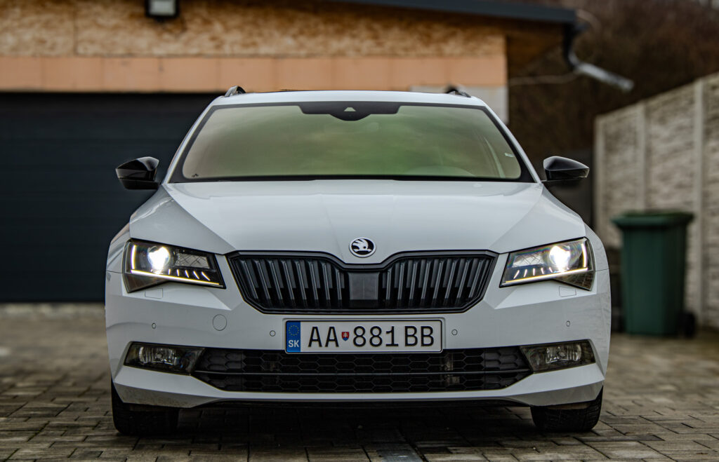 Škoda Superb Combi