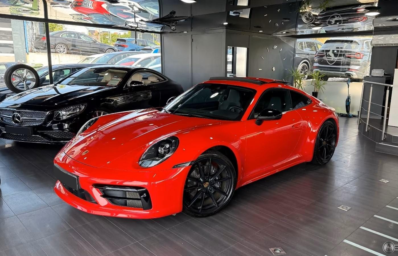 Porsche 911