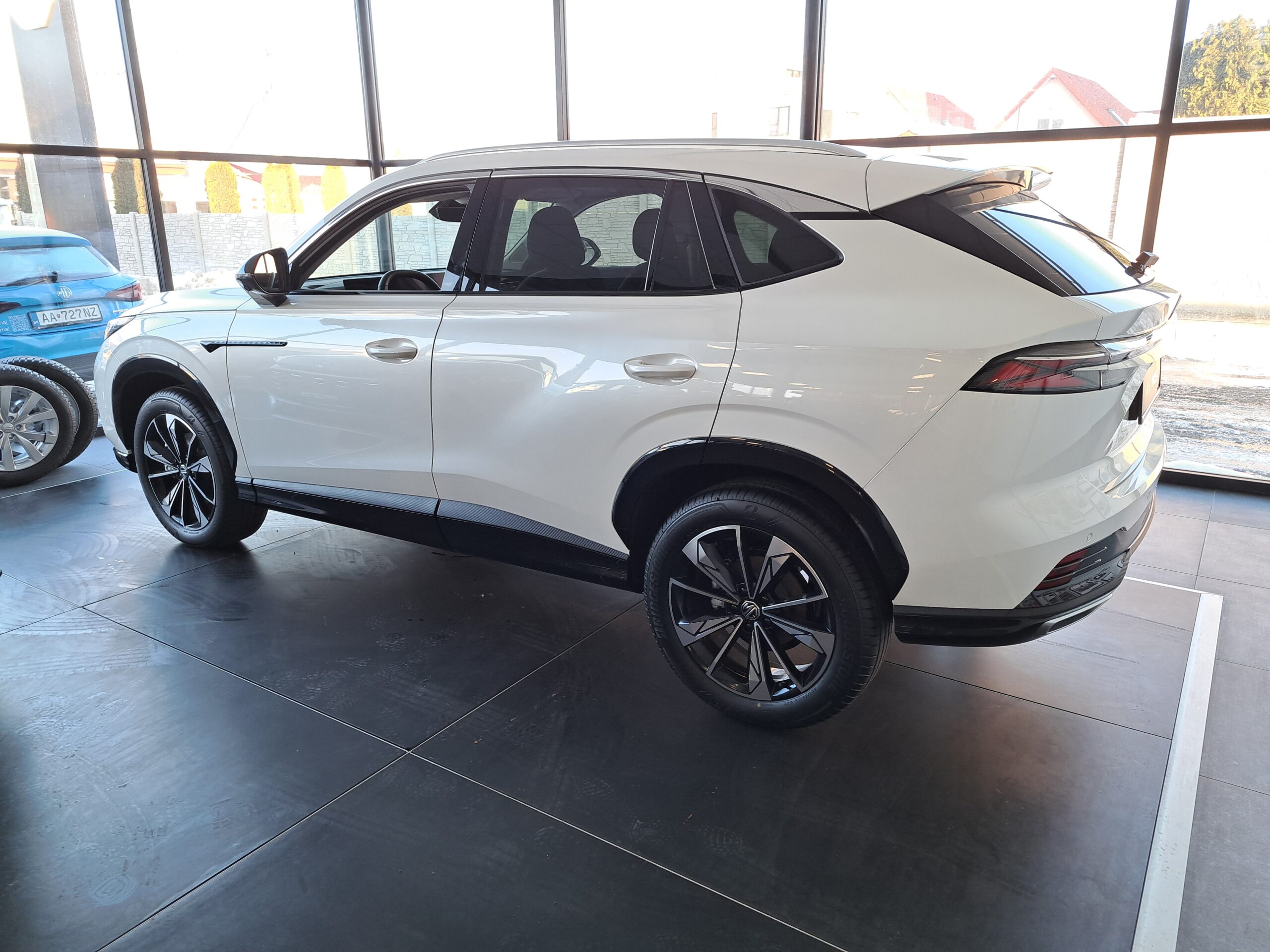 MG HS – foto 2