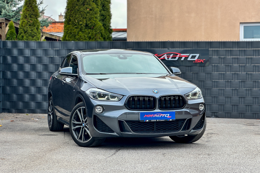 BMW X2