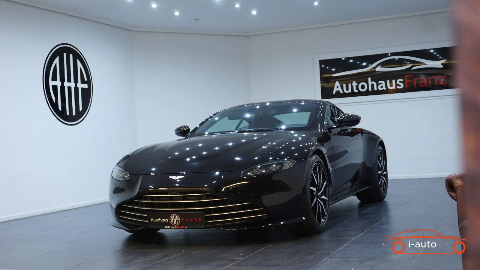 Aston Martin Vantage