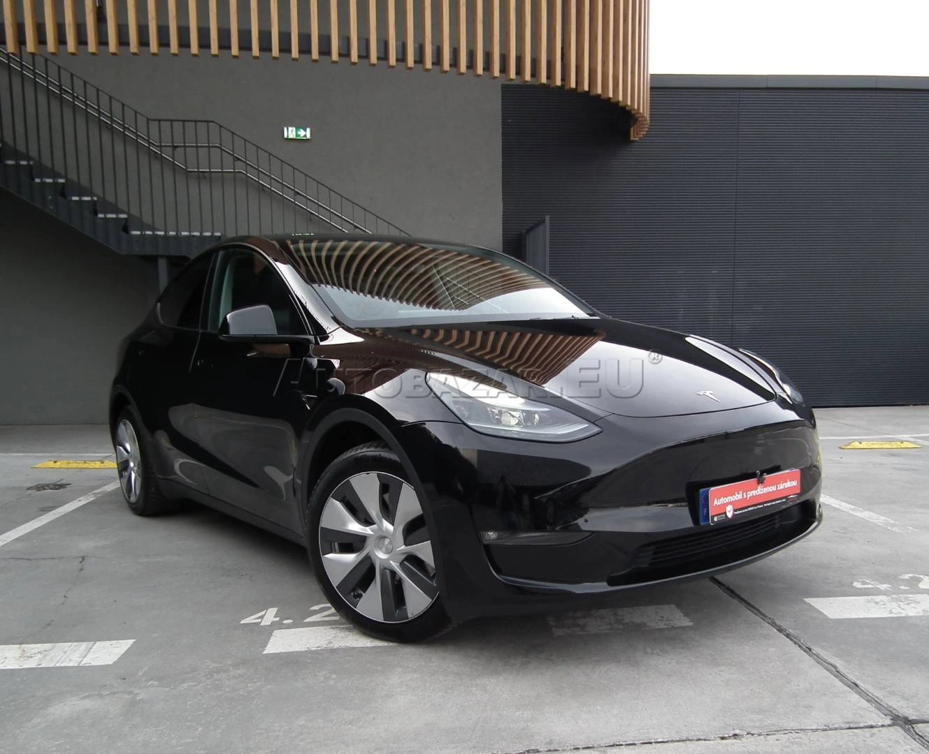 Tesla Model Y 2024 na predaj