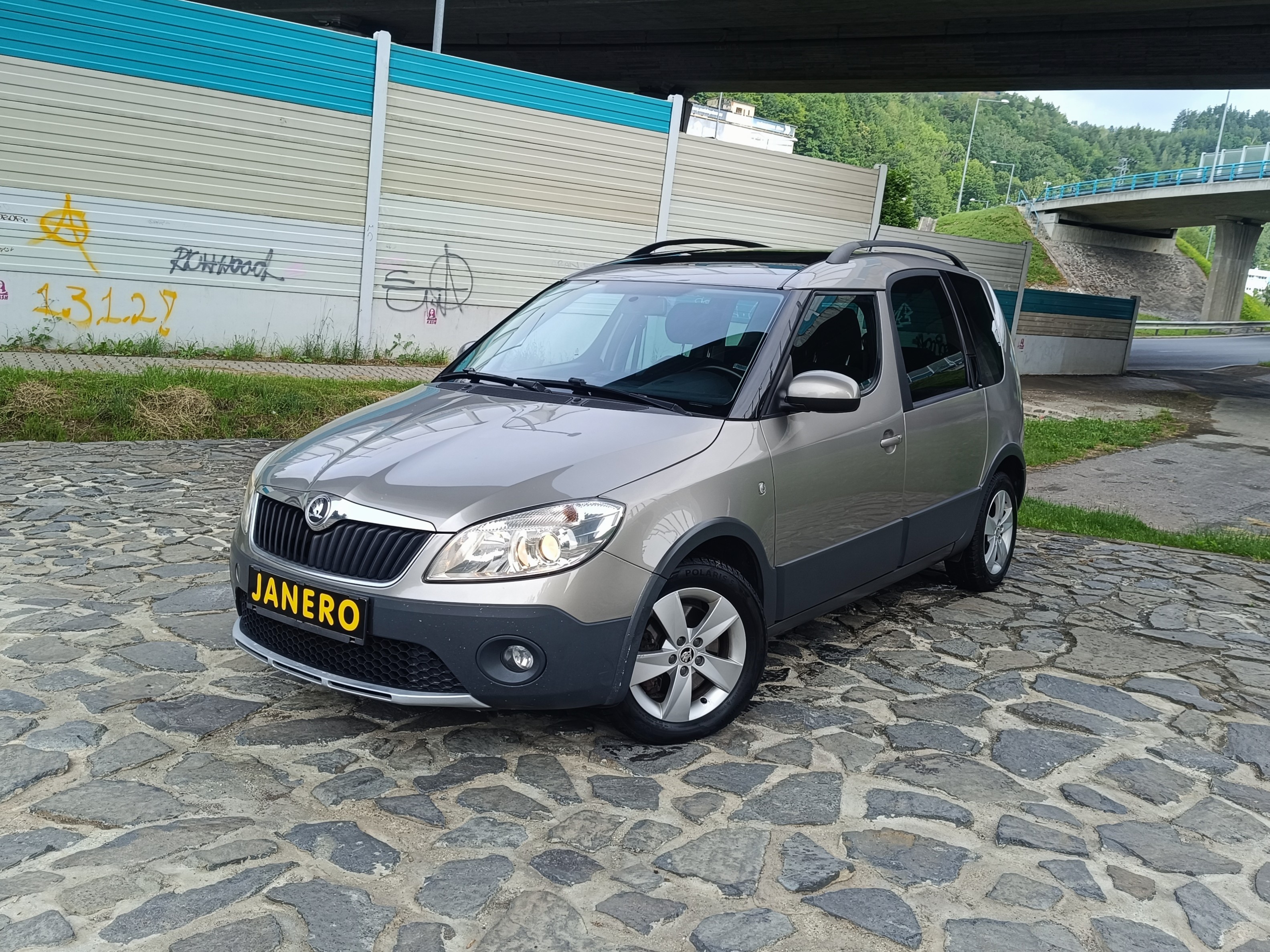 Škoda Roomster 2015 na predaj