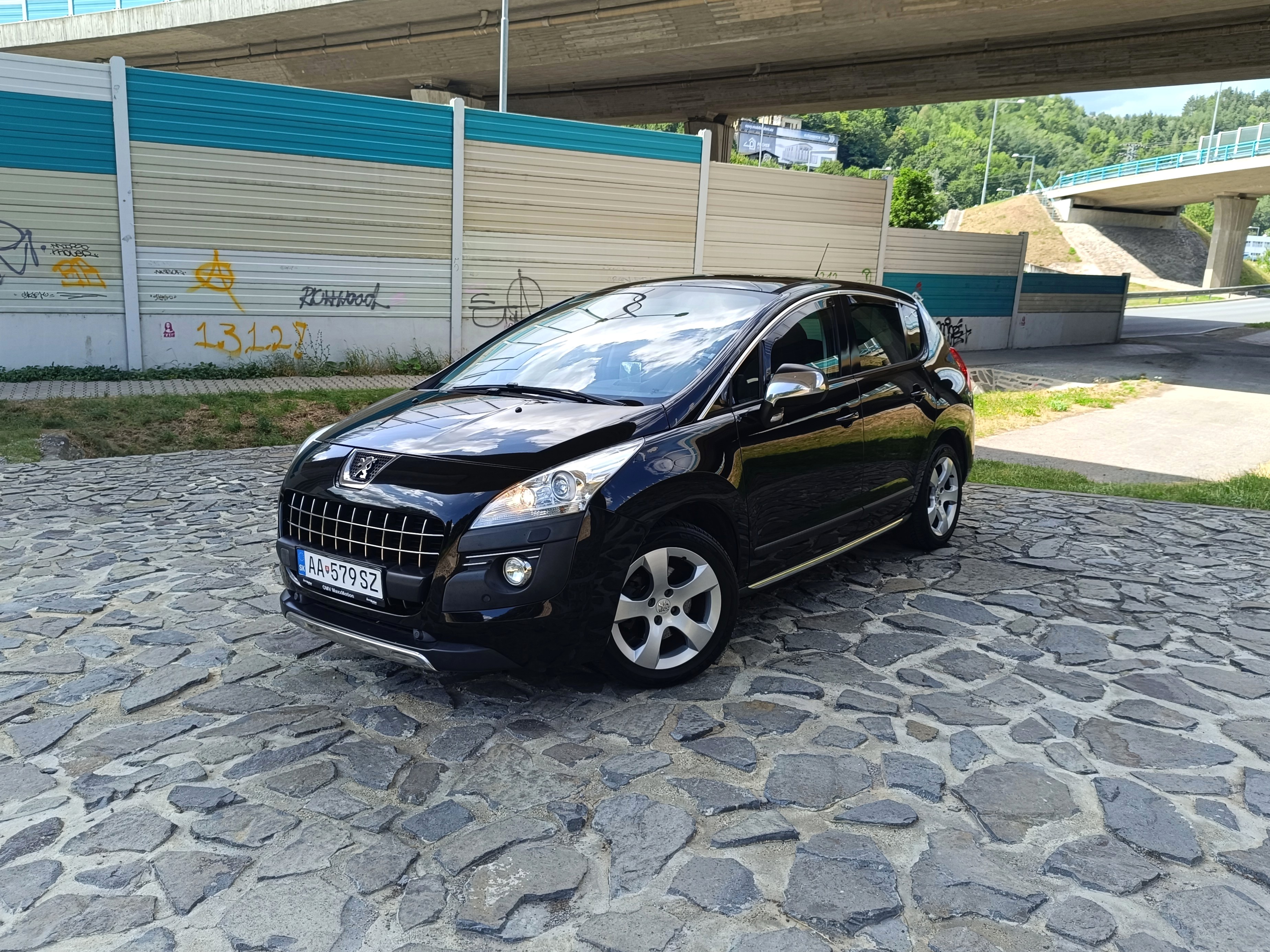 Peugeot 3008 2012 na predaj