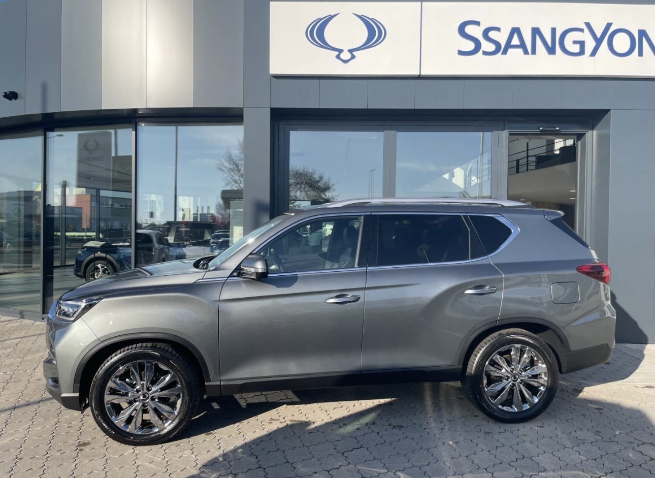 Ssangyong Rexton – foto 3