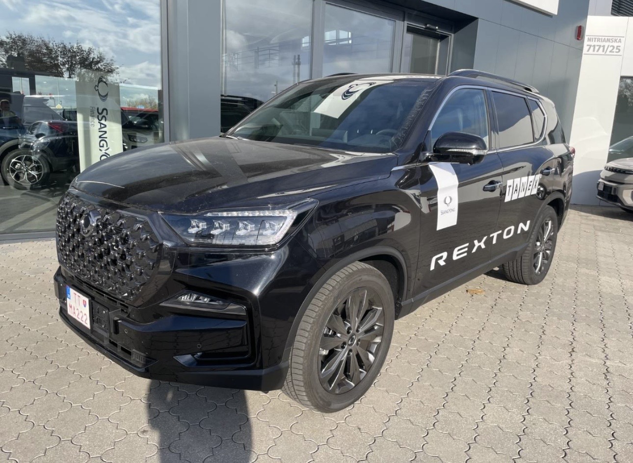 Ssangyong Rexton – foto 2