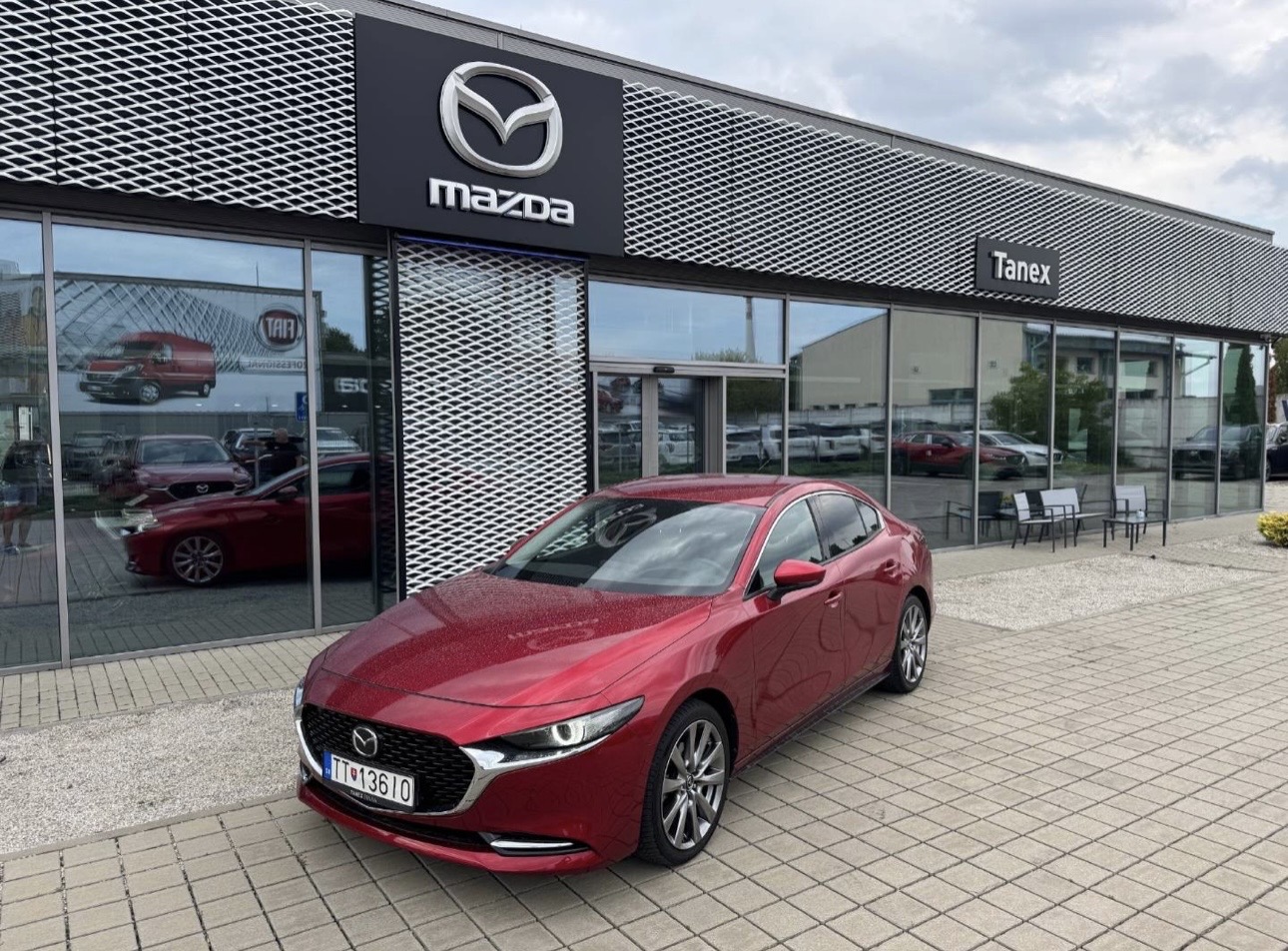 Mazda 3 2021 na predaj