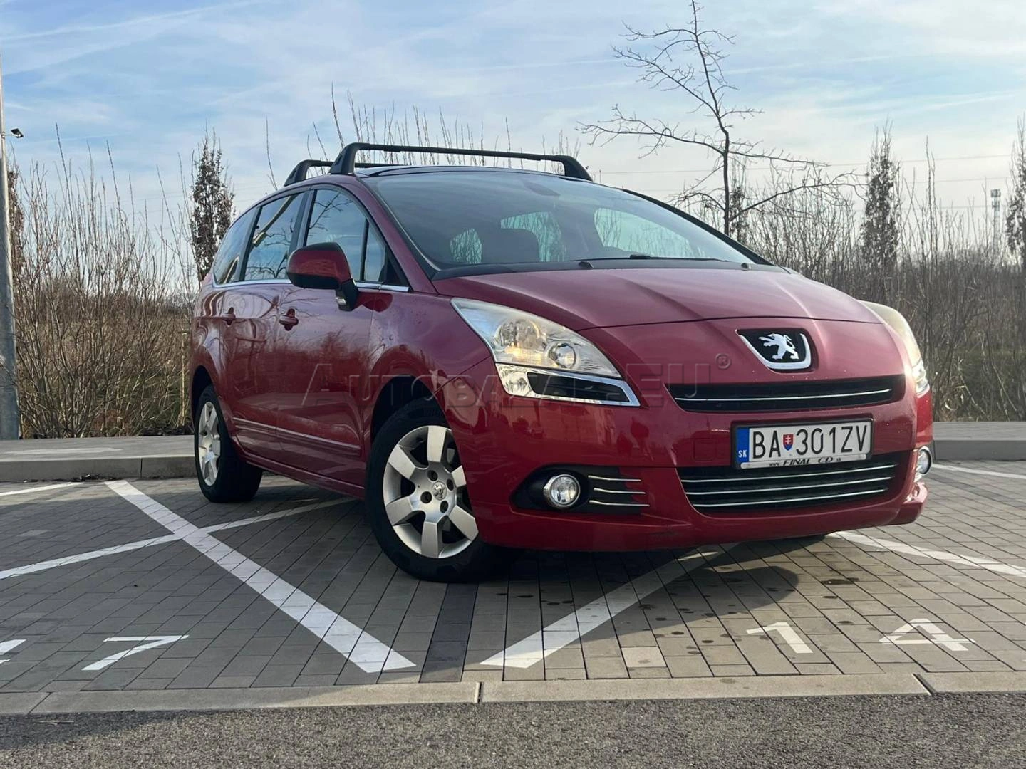 Peugeot 5008
