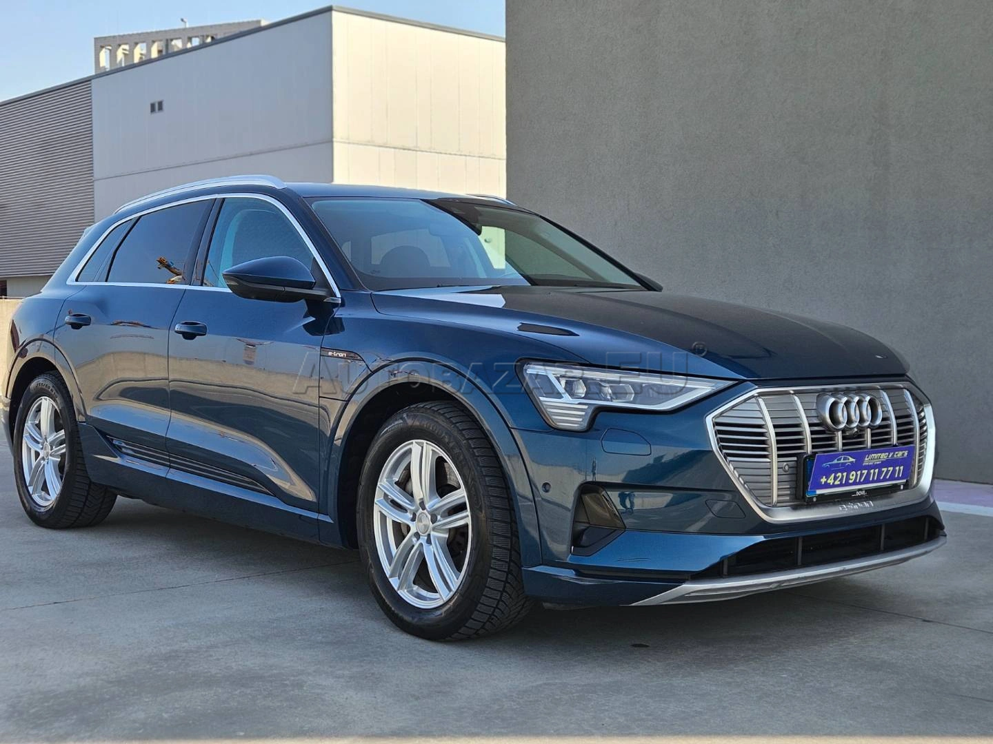 Audi e-tron