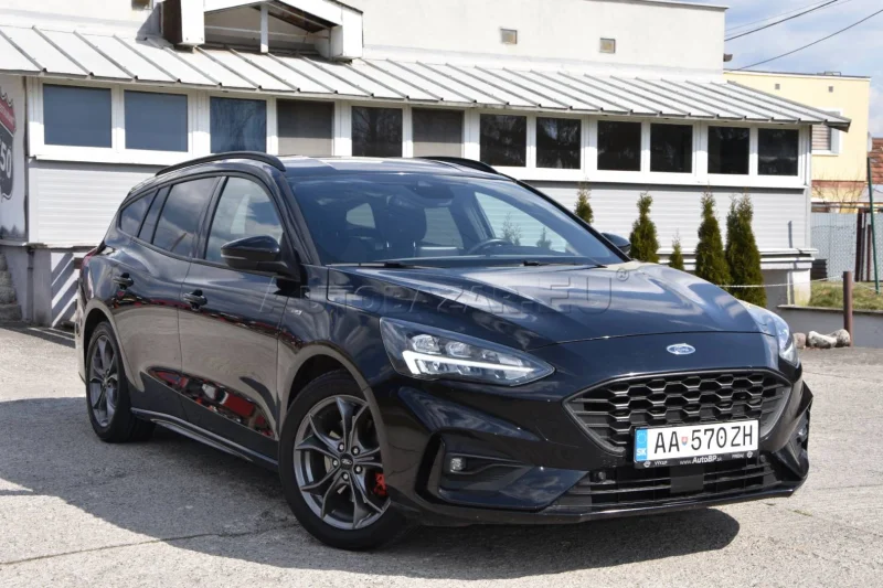 Ford Focus Kombi 1.5 TDCi EcoBlue ST-Line A/T