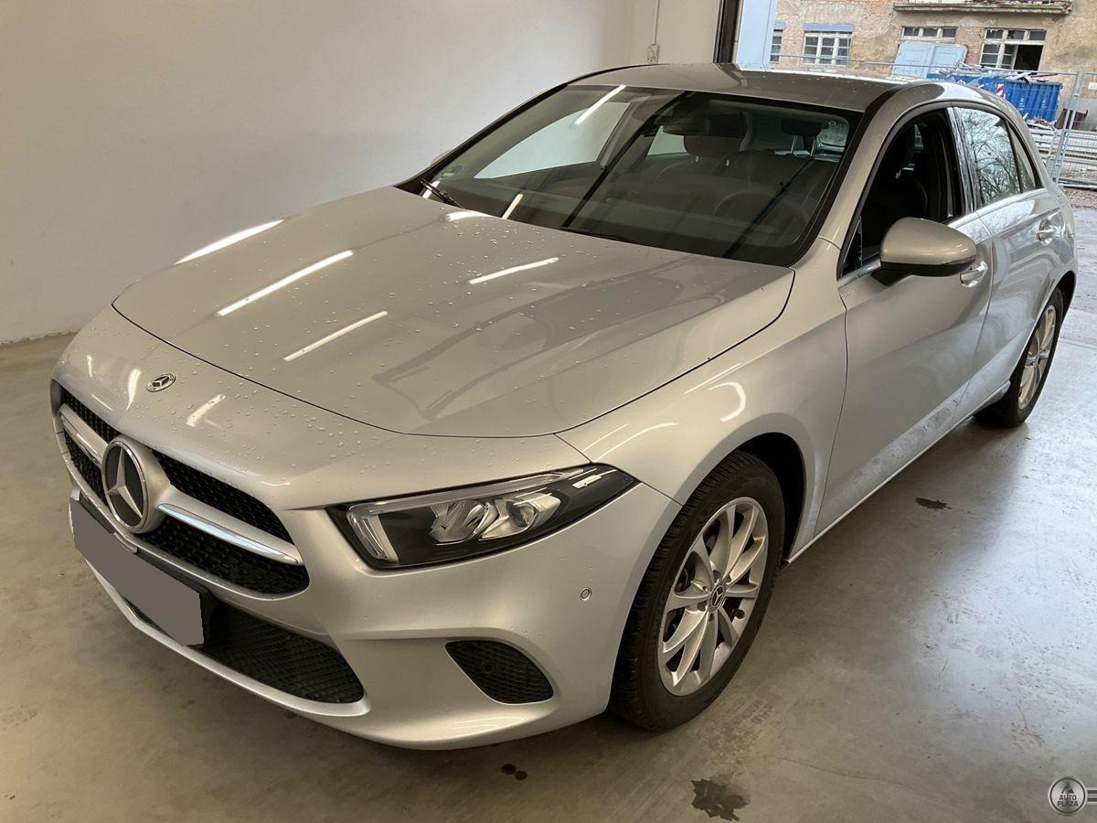 Mercedes-Benz A trieda A 250e