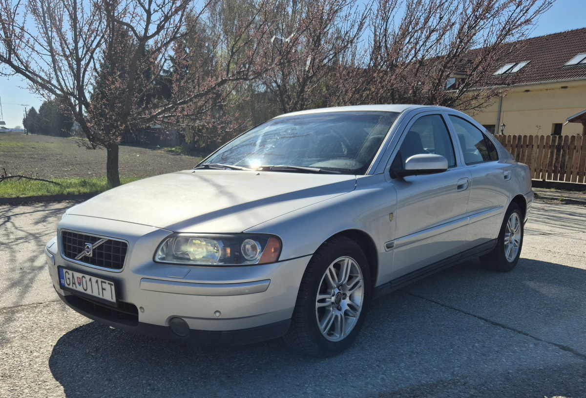 Volvo S60