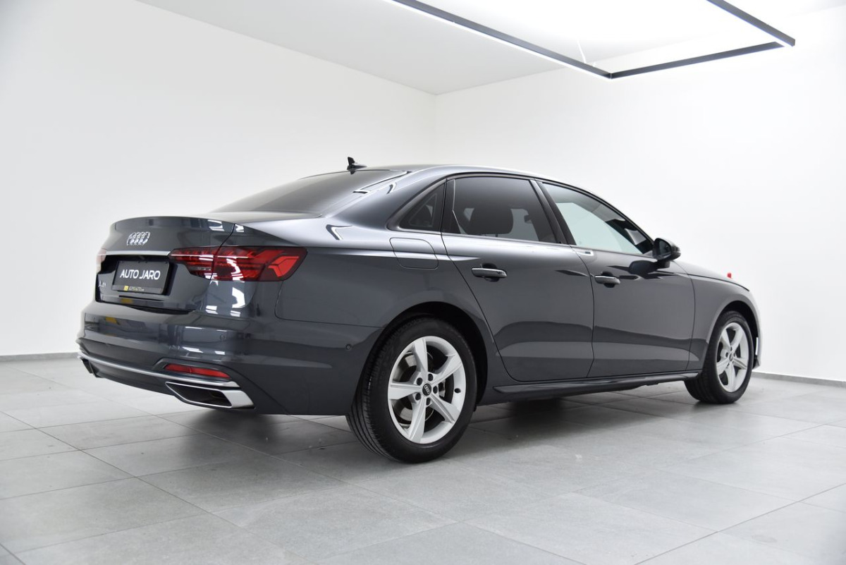 Audi A4 35 2.0 TFSI mHEV Sport S-Tronic, Matrix LED, Vyhr.volant