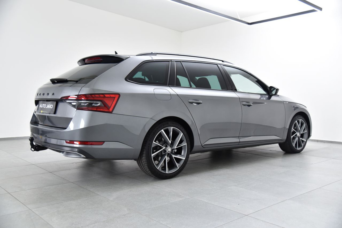 Škoda Superb Combi