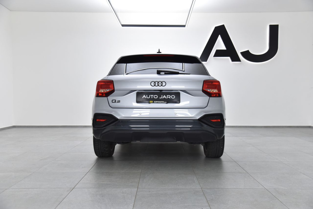 Audi Q2 35 TFSI Advanced S-tronic, LED, Mŕtvy uhol, Kamera, Keyless