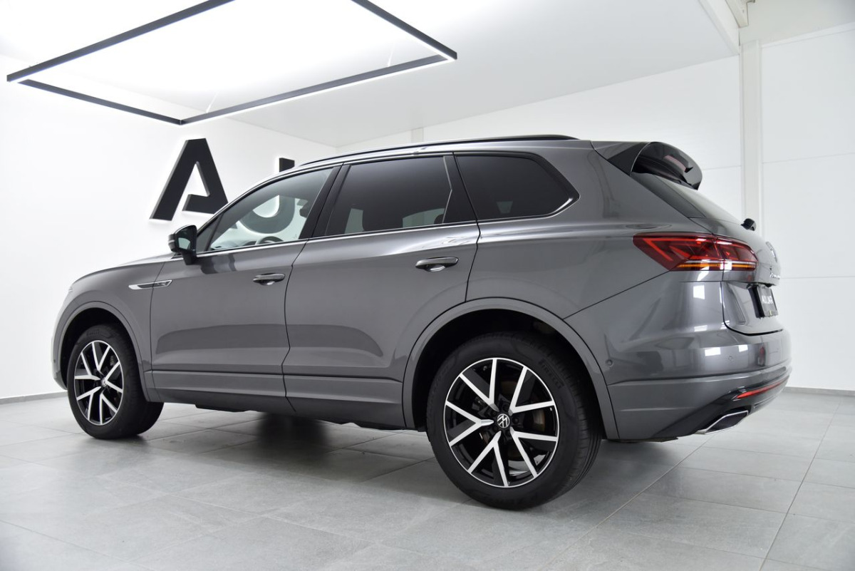 Volkswagen Touareg 3.0 V6 TDI R-Line 4Motion Tiptronic, ACC, IQ Light, 360kam, Webasto