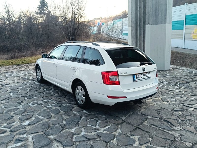 Škoda Octavia Combi 1.6 TDI Ambition