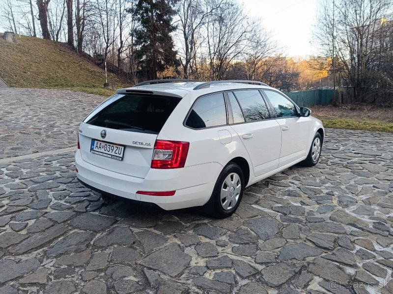 Škoda Octavia Combi 1.6 TDI Ambition