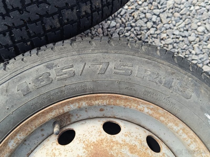 DISKY + PNEU LADA NIVA 4X4 185/75 R16 Disky