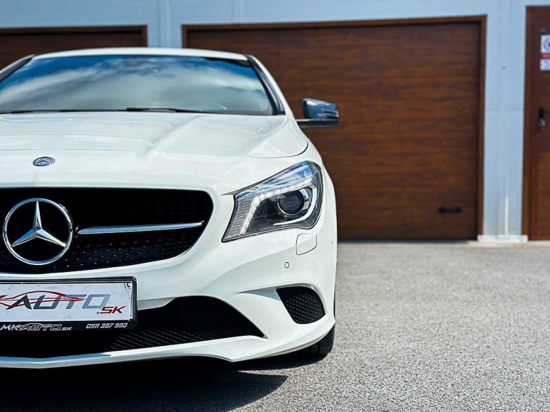 Mercedes-Benz CLA Shooting Brake 220 CDI 130kW 2015