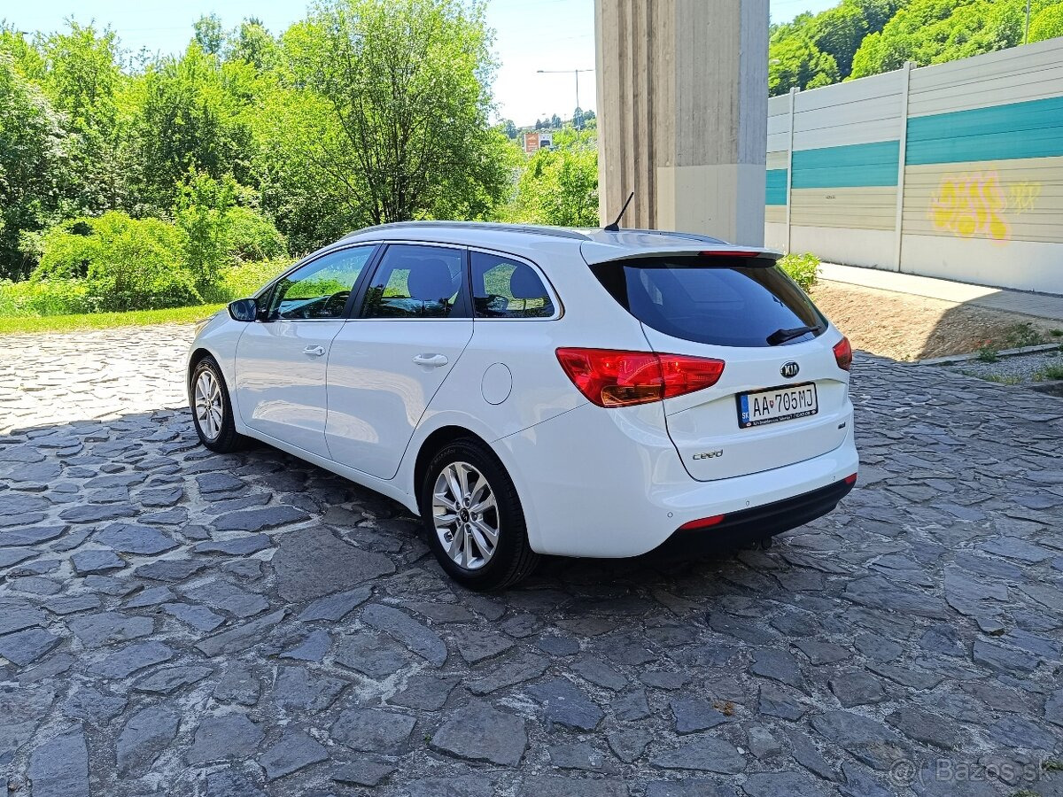 Kia Ceed SW 1,6 CRDi GOLD