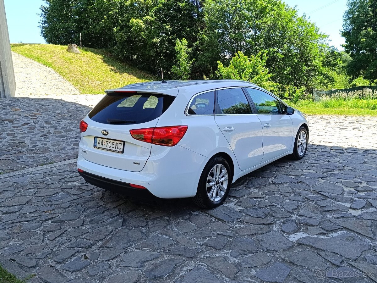 Kia Ceed SW 1,6 CRDi GOLD