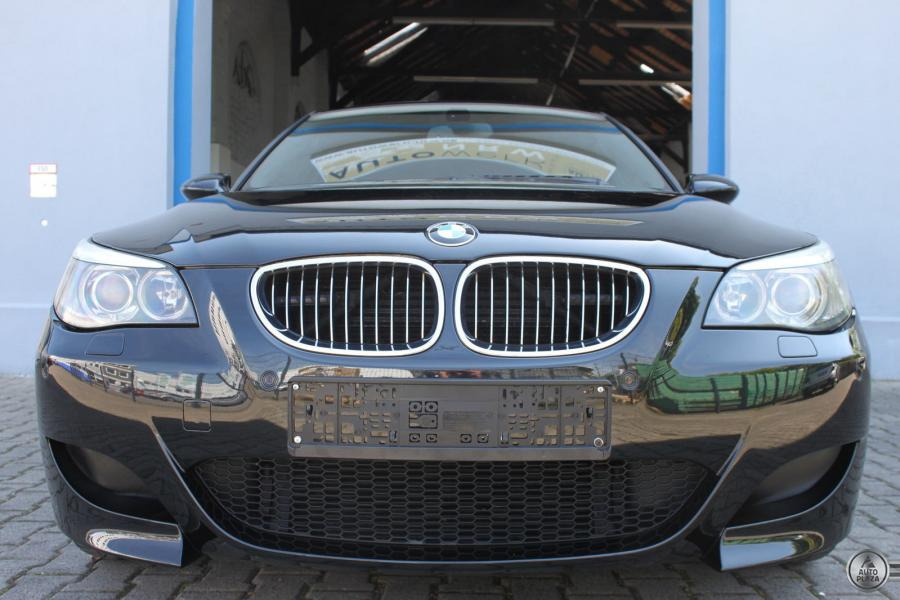 BMW M5 E60