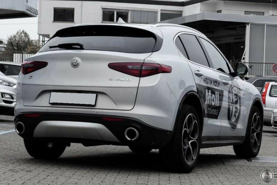 Alfa Romeo Stelvio 2.0 Turbo 16V Q4 *Kamera*VeloceInterieur*LED