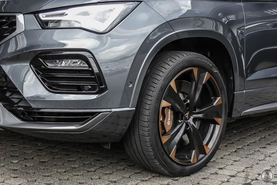 Cupra Ateca 2.0 TSI 4Drive DSG *LED*VirtualCockpit*DriveMode*ParkPilot*360°Kamera*ACC*Ťažné