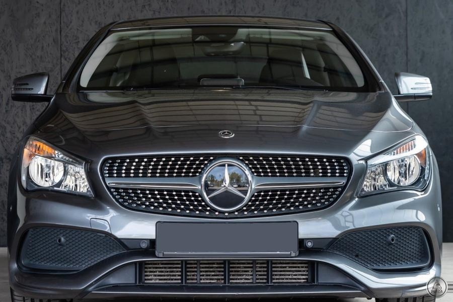 Mercedes-Benz CLA 220 AMG