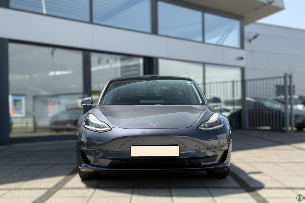 Tesla Model 3 Long Range 75 kWh Dual Motor