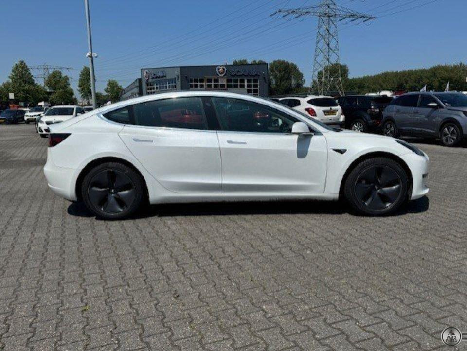 Tesla Model 3 Long Range 75 kWh
